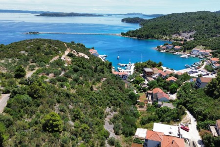 Dugi otok, Zaglav - građevinsko zemljište s pogledom na more, 2907 m2