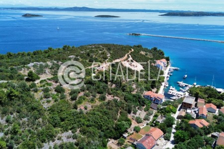 Dugi otok, Zaglav - građevinsko zemljište s otvorenim pogledom na more, 910 m2