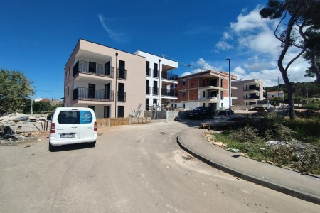 Bibinje – dvosoban stan na prvom katu s pogledom na more, 74,44 m2, novogradnja