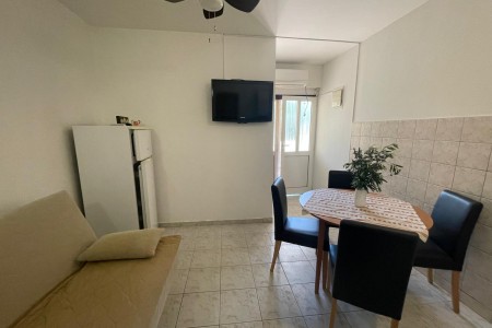 Posedarje - jednosoban apartman u blizini pješčane plaže, 31 m2